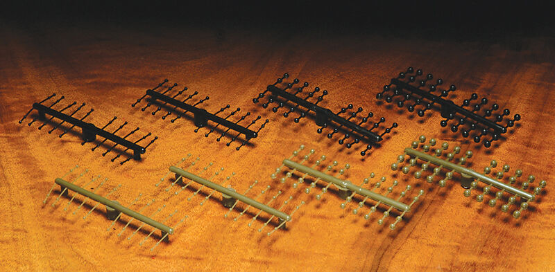 HARELINE BLACK MONO NYMPH EYES