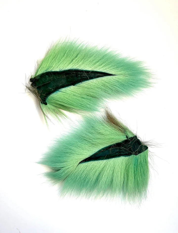  Midwest Premium Bucktails with dark roots, lying flat on a white background.